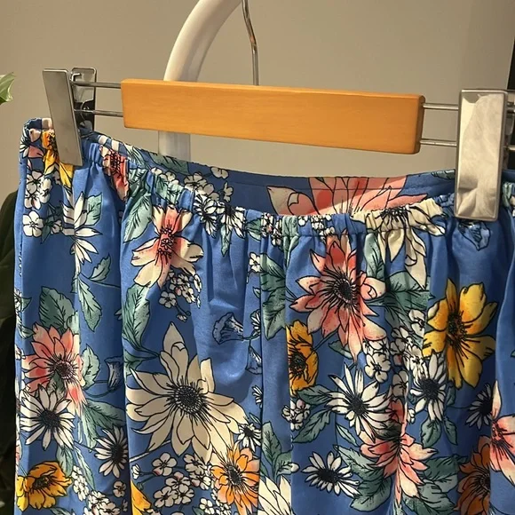 BOG Collective | Floral Midi Skirt - Picture 4 of 6